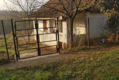 Casă în Șișterea - 4