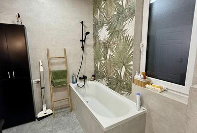 Apartament cu 3 camere în Decebal - 5