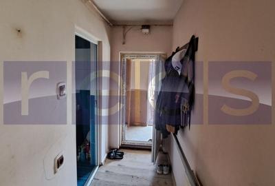 Casă individuală cu 5 camere cu Canalizare în Central - 8