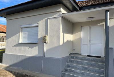 Casa nou renovata in Tg Jiu cu mult teren - 6