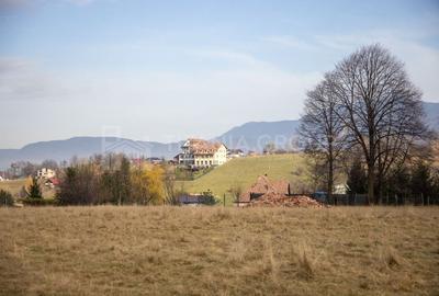 Teren intravilan parcelabil, priveliște spre munți, Sohodol, Bran - 16