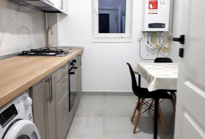 Apartament cu 2 camere decomandat în Păcurari