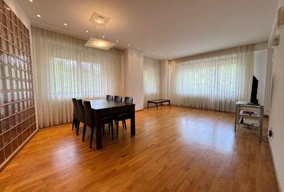 Apartament spatios cu terasa 20mp, garaj si boxa// Clucerului