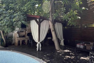 Casă individuală cu 10 camere cu Piscina în Stadion - 3