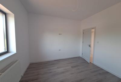 Duplex cu 4 camere cu Teren 417 Mp în Giarmata - 6