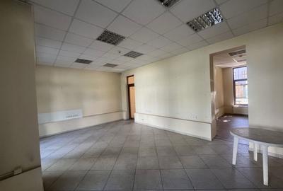 Spațiu comercial, de 90 mp, în Ultracentral - 2