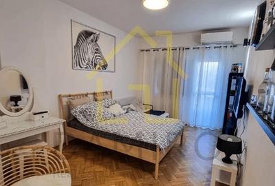 Garsoniera Nicolae Golescu P-ta.Romana Universitate Calea Victoriei Mobilata - 2