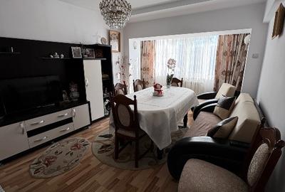 Apartament cu 4 camere decomandat în Central - 5