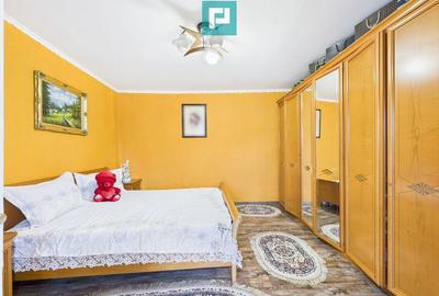 Casă cu 4 camere cu Teren 382 Mp în Pârneava - 14