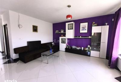 Casă cu 5 camere cu Teren 295 Mp în Central - 1