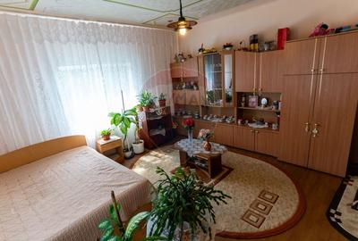 Casa / Vila cu 3 camere de vanzare - 6