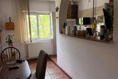 Apartament cu 2 camere decomandat în Rahova - 8