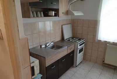 Spre inchiriere garsoniera situata in zona Crangasi - 1