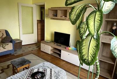 Apartament cu 2 camere semidecomandat în Circumvalațiunii - 1