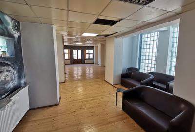 Peninsula-spatiu open space diverse activitati - 2