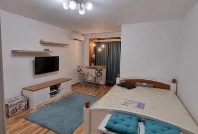 Garsonieră semidecomandată în Titan