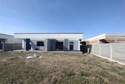 Duplex - toate utilitatile - personalizare interiora - 2