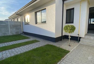 Casă cu 4 camere cu Teren 130 Mp în Centura - 5