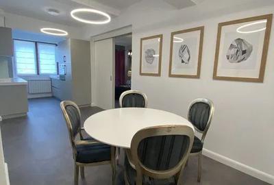 Apartament cu 2 camere semidecomandat în Central