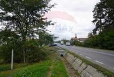 Teren Construcții intravilan de 7968 mp, în Est - 1