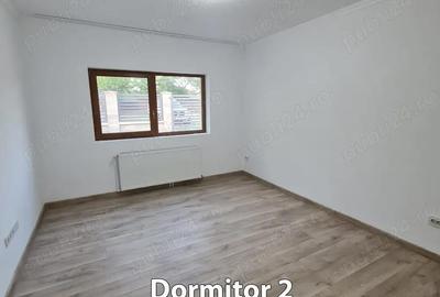 Casă cu 3 camere cu Teren 700 Mp în Sântana - 1