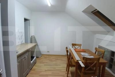 Apartament cu 3 camere decomandat în Central - 1