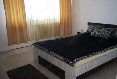 Vanzare un apartament 2 camere decomandat zona Modern - 3