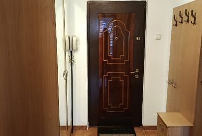 Apartament cu 3 camere decomandat în Dacia - 10