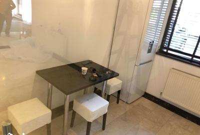 Apartament cu 4 camere în Central - 5
