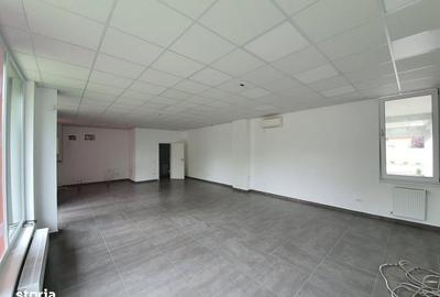 Spațiu comercial, de 68 mp, în Decebal - 2