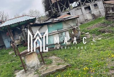 Casă cu 4 camere cu Teren 927 Mp în Central - 2