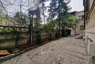 Apartament cu 5 camere decomandat în Grădina Icoanei - 9