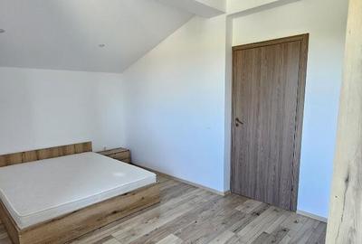 Casă cu 4 camere cu Teren 200 Mp în Berceni