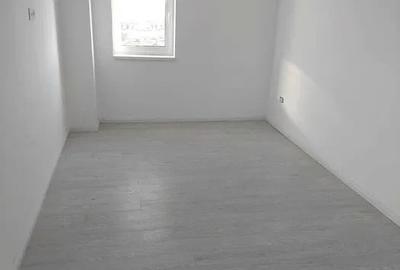 APARTAMENT 2 CAMERE ,56 mp , Platou galata - 1
