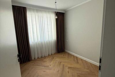 Apartament cu 3 camere decomandat în Central - 1