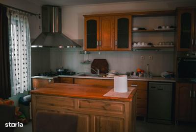 Casă cu 4 camere în Peștișani - 6