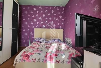 Apartament cu 3 camere, etaj intermediar, zona Dacia - 3