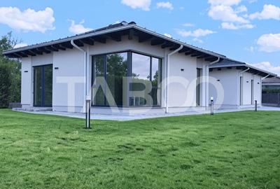 Casa noua de lux model deosebit de vanzare in Sebes - 1