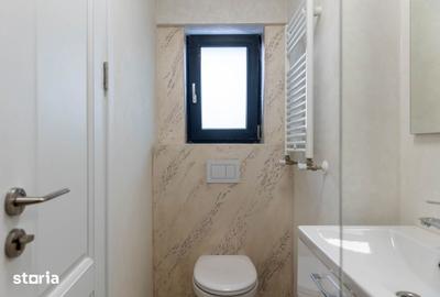 Apartament cu 3 camere în Păcurari