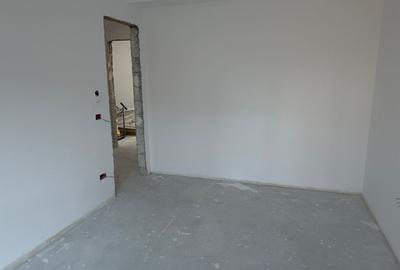 Casă cu 4 camere cu Canalizare în Brâncoveanu - 5