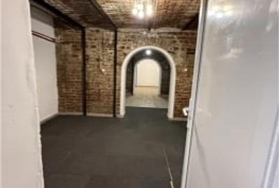 Grivita Închiriez spațiu comercial parter/ demisol 160 mp amenajat pentru Horeca - 1