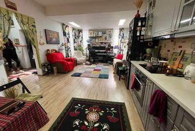 Casă cu 6 camere cu Teren 470 Mp în Corbeanca - 3