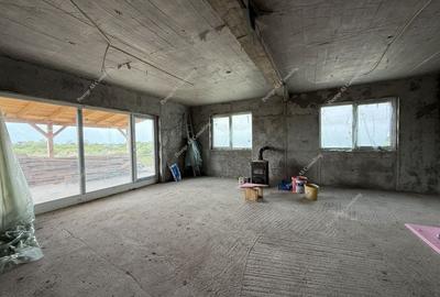 Casa la rosu dispusa pe Parter | 740 Teren | Sag - 8