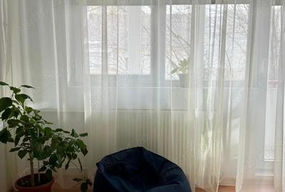 Garsonieră decomandată în Costin Georgian - 2