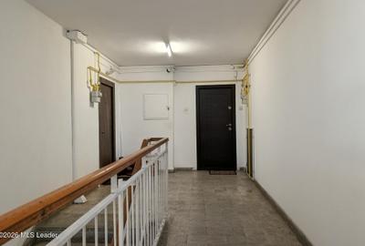 Garsonieră decomandată în Sebastian - 14