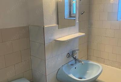 Apartament cu 3 camere decomandat în Central - 1