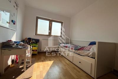 Apartament cu 3 camere, decomandat, centrala proprie, zona Dambovita - 7