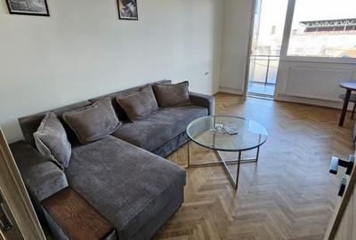 Apartament cu 3 camere decomandat, mobilat în Gruia - 3