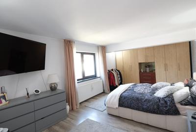 Casă individuală cu 26 camere cu Canalizare în Ultracentral - 3