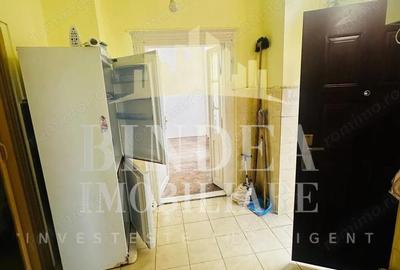 Garsonieră decomandată în Traian - 4